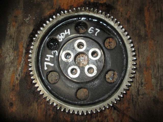 Шестерня промежуточная 74 зубчика Volvo F16 TD163 20912432 8131386